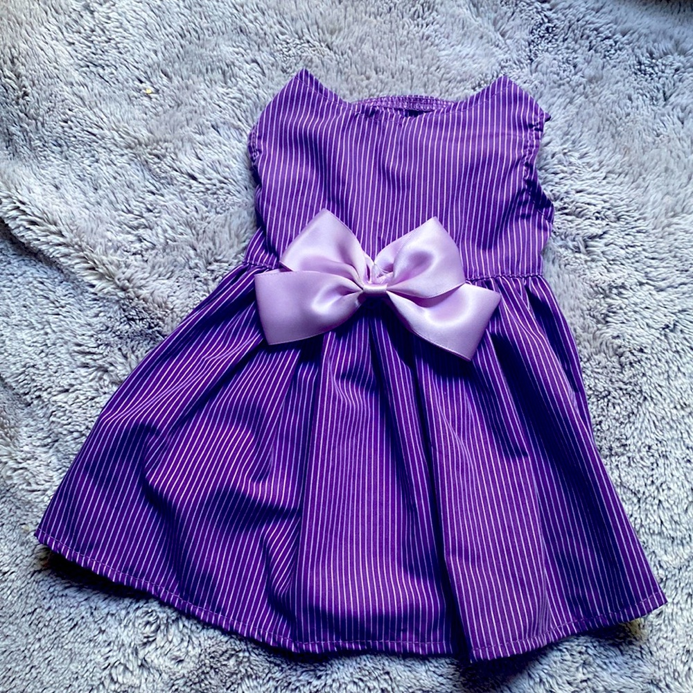 Dog dress size small